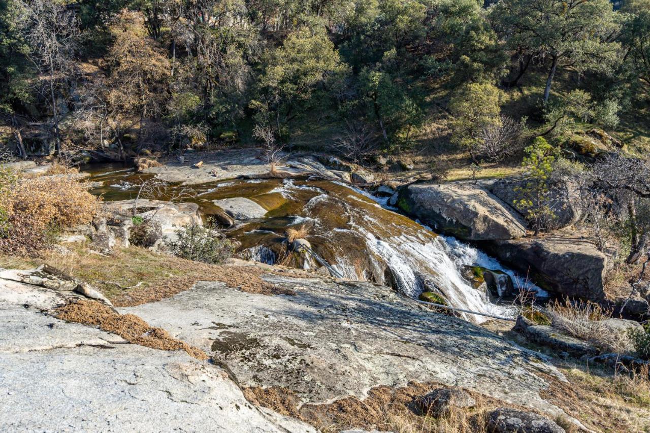 Casa Rio Yosemite -Waterfall Plus 9 Acres Oakhurst Extérieur photo