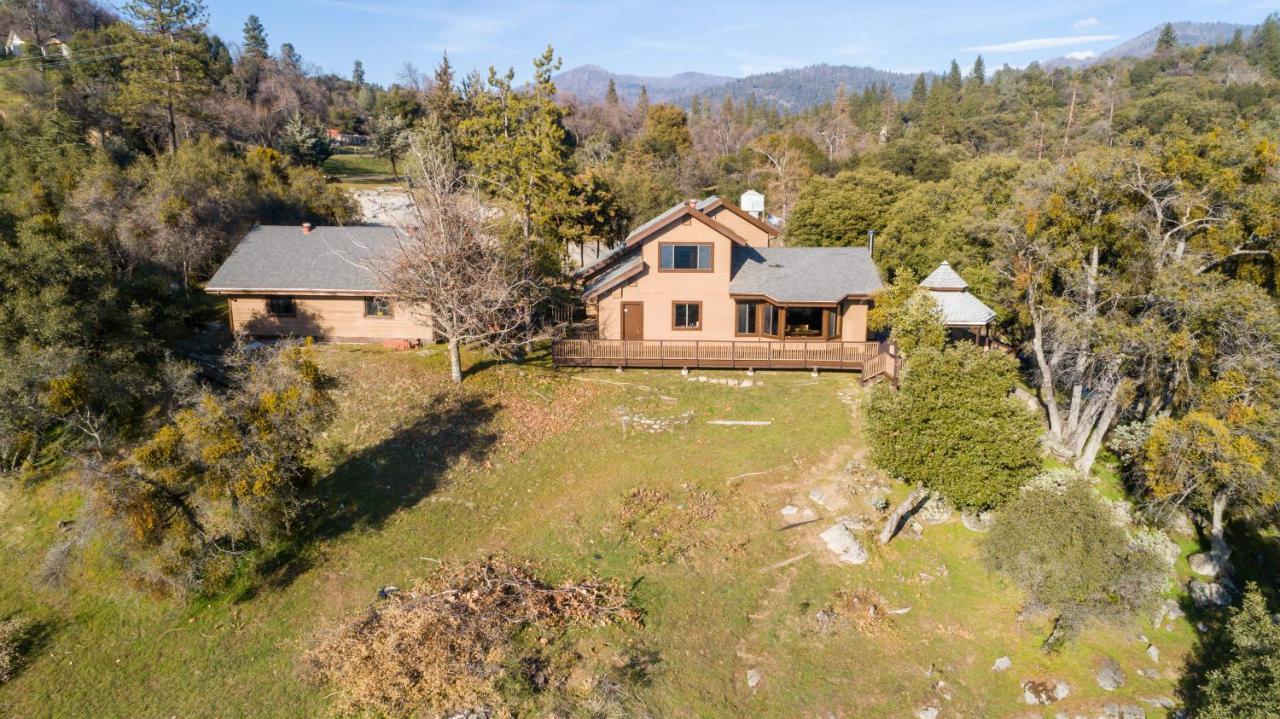 Casa Rio Yosemite -Waterfall Plus 9 Acres Oakhurst Extérieur photo